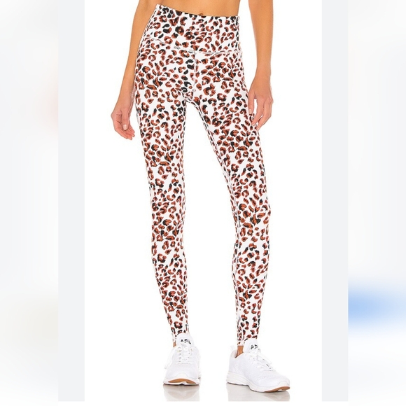 Varley Pants - Duncan Legging in Buckthorn Cheetah Varley Size Small